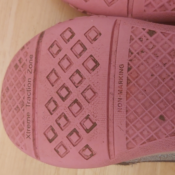 2/$15 Skechers Go Play Size 10 - Picture 6 of 6